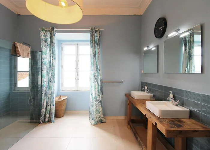 Дом отдыха Casa Mahalia - Calme Et Campagne